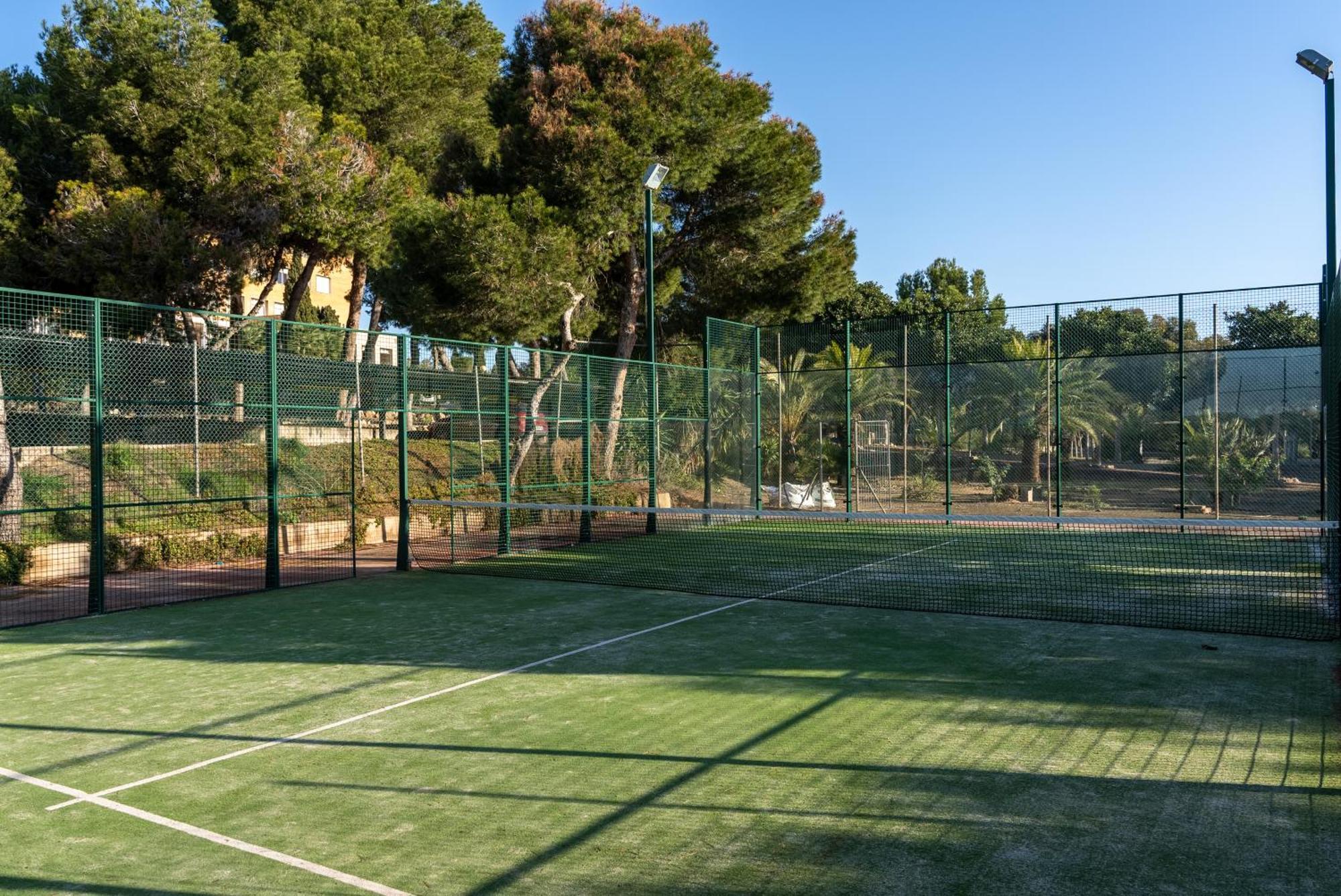 Costablanca Explore Hostel Sports & Events La Mariña Kültér fotó